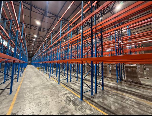 7,987M² WAREHOUSE TO LET IN RANDJESPARK